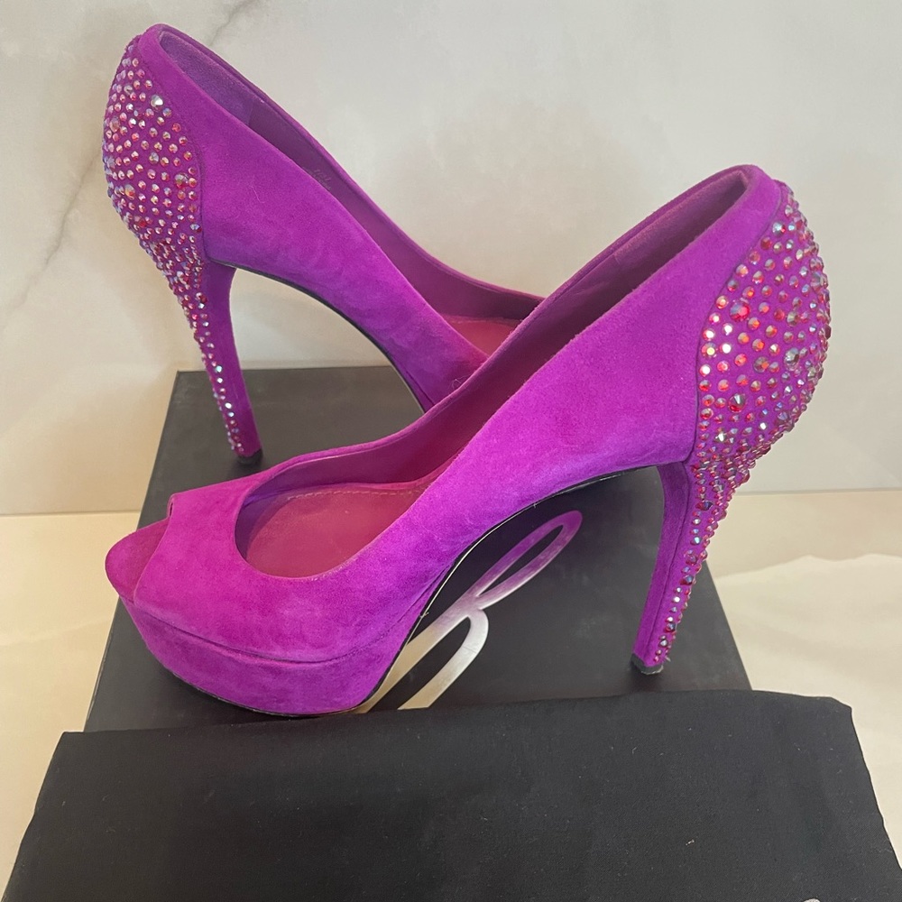 BRIAN ATWOOD MAGENTA RHINESTONE HEEL. Box & dust bag included. Size 7. Worn 1x